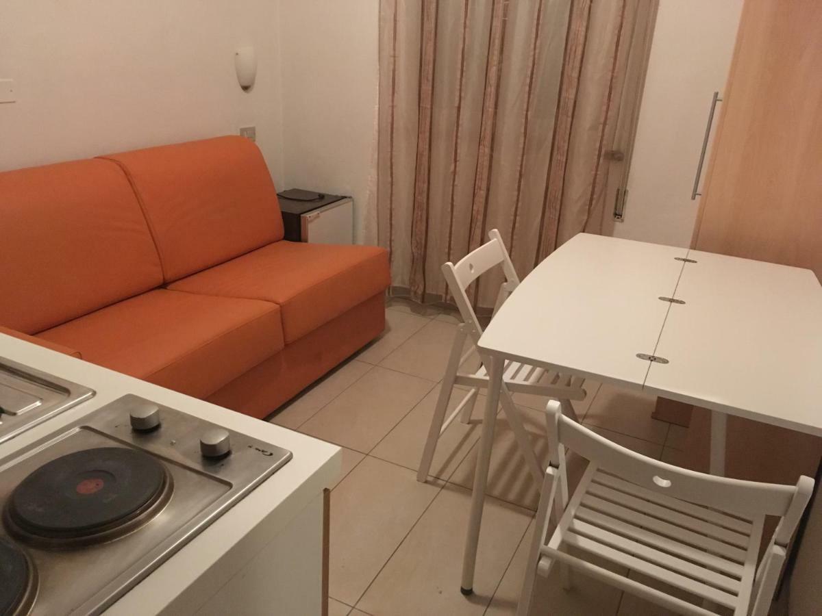 Bed and Breakfast New Prophet Cattolica Exterior foto