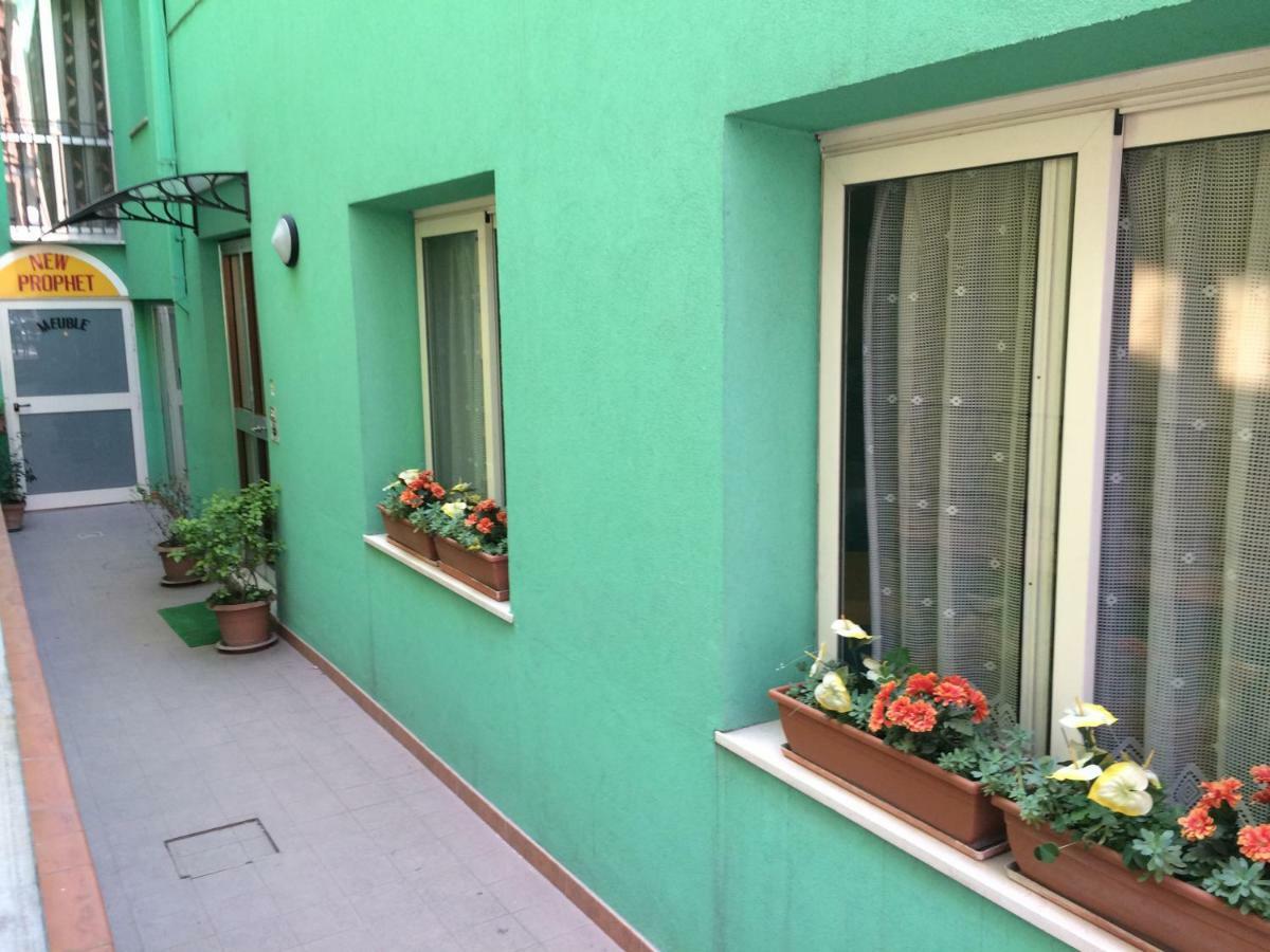 Bed and Breakfast New Prophet Cattolica Exterior foto