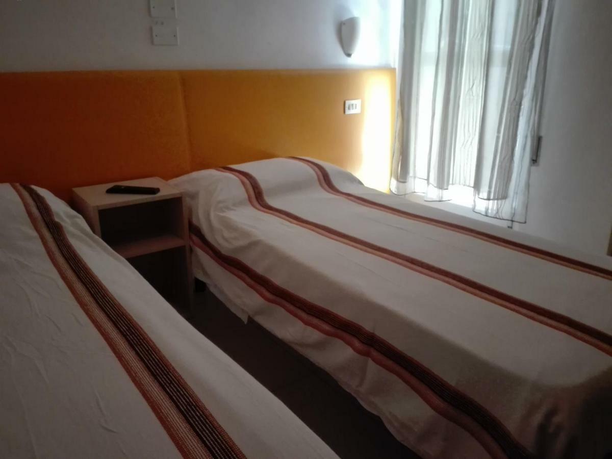 Bed and Breakfast New Prophet Cattolica Exterior foto
