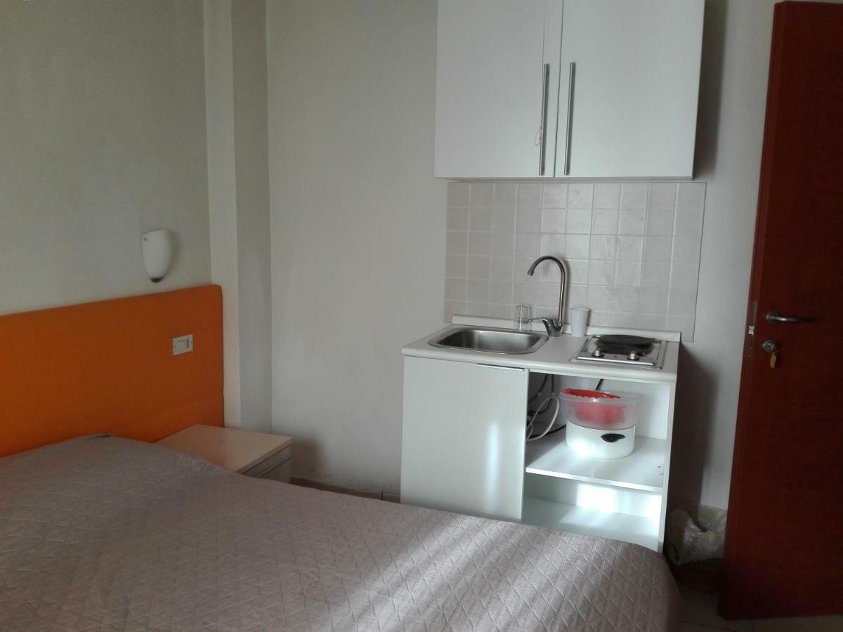 Bed and Breakfast New Prophet Cattolica Exterior foto